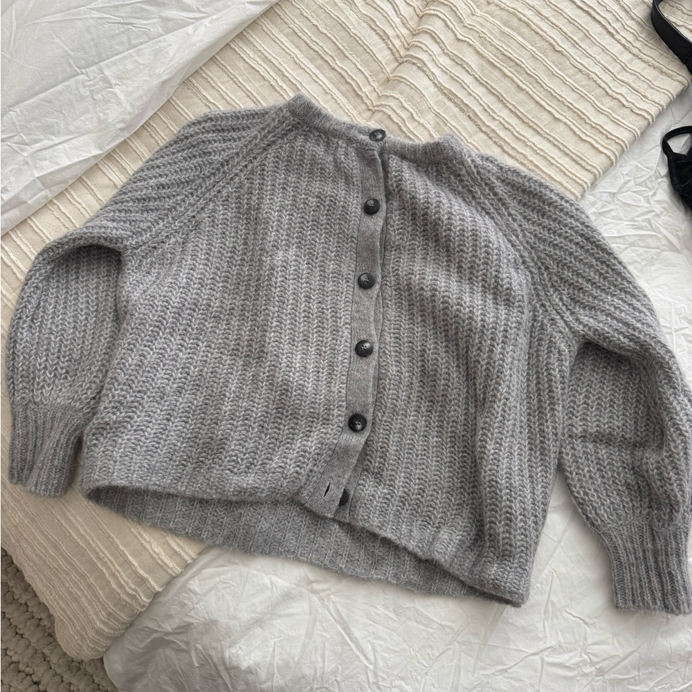 Sezane sweater